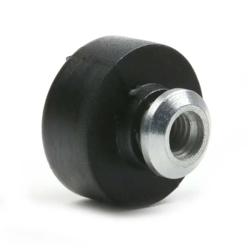 Vente Directe Ecrou carter cylindre pour tronçonneuse Stihl 026AV MS260