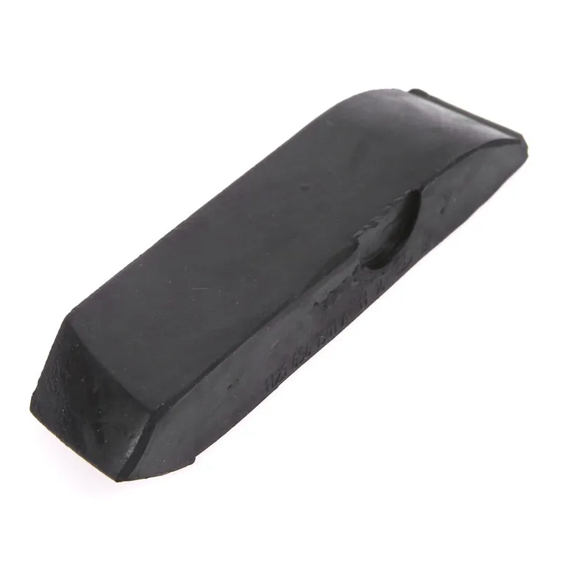 Protection couvercle pignon pour tronçonneuse Stihl 024, AV MS240, 026 AV, MS260, 029 AV Prix Promo