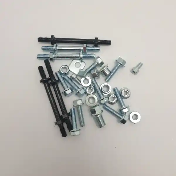 Kit visserie moteur d‘origine BESTGREEN Prix Réduit